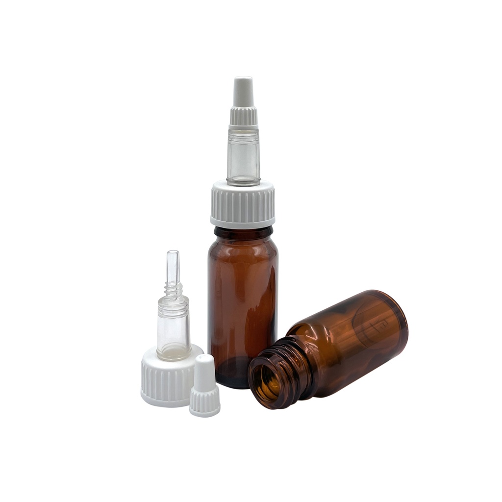 Bottle of glass eye drops zentrop transparant sterile 10mL per 10